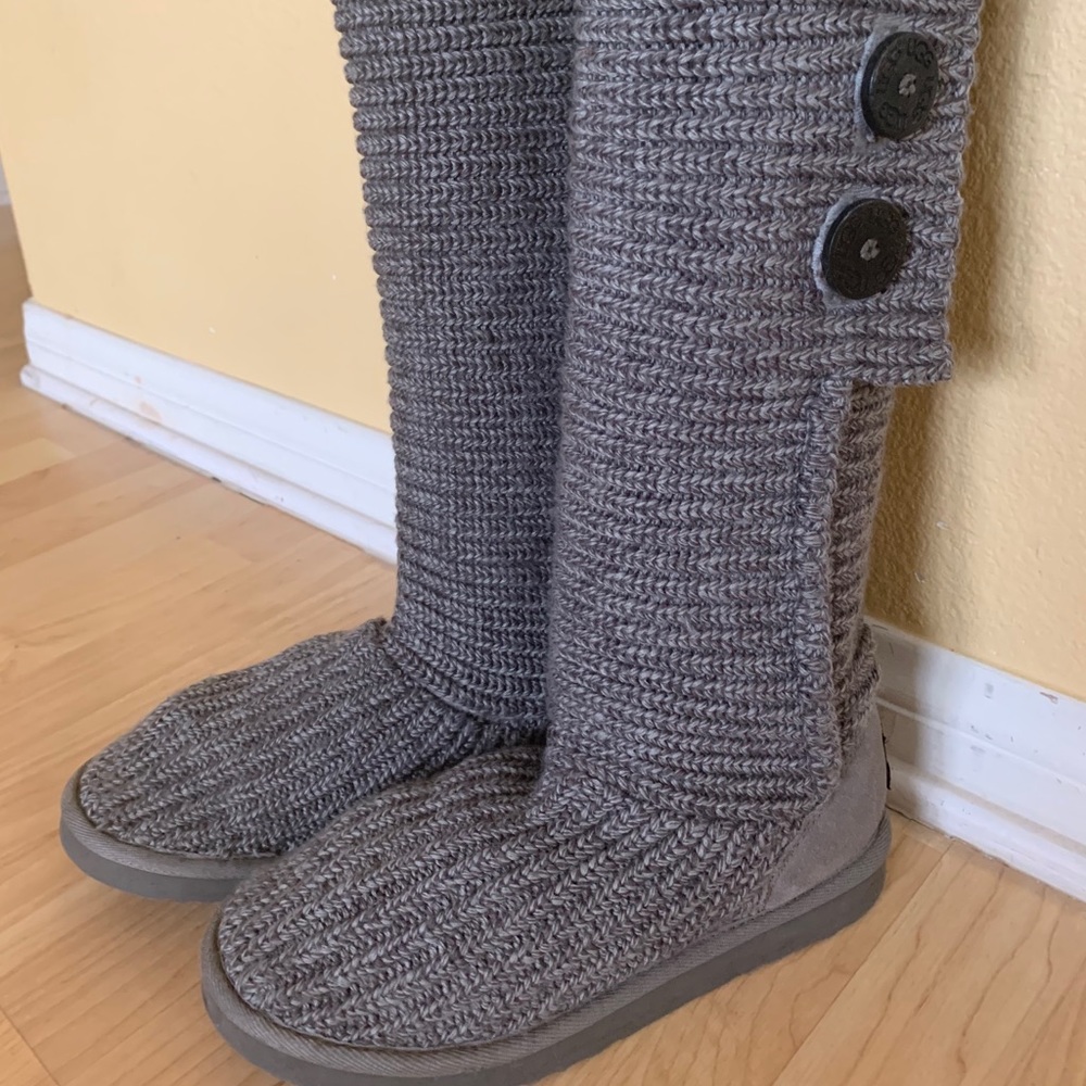 Ugg classic cardy boots